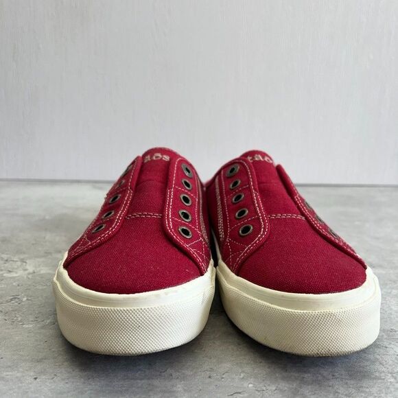 Taos EZ Soul Red Canvas Slip-On Flat Comfort Mule Sneaker Shoes Womens - Picture 4 of 9